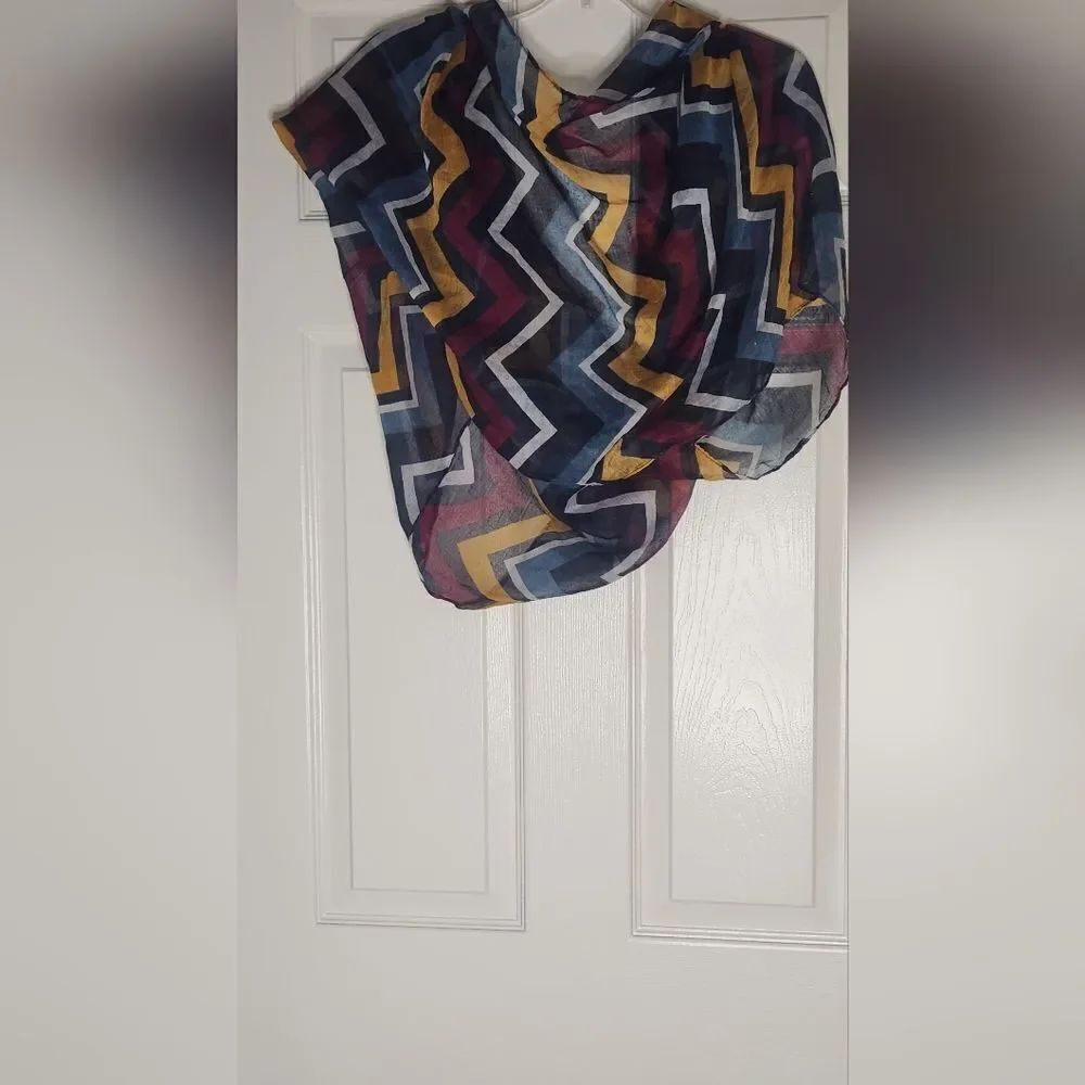 Lightweight Infinity Fashion Scarf Navy Blue Burgundy Yellow Zig Zag Boho 19x68"